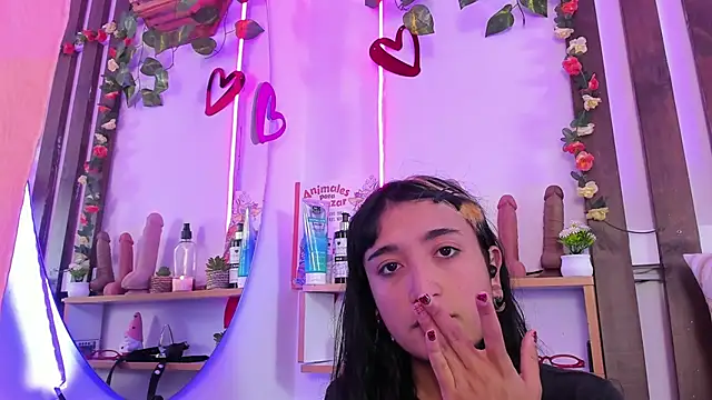 MeowMota  online show from April 2026 06:30:02 PM