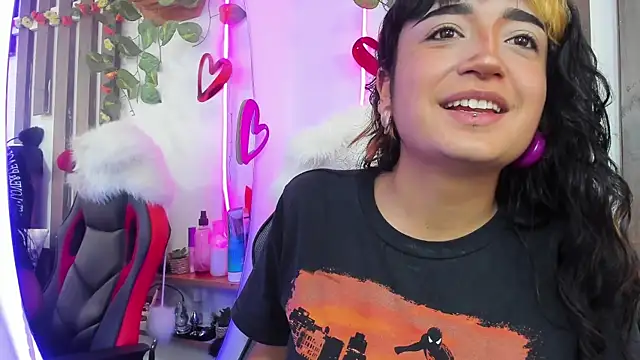 Snapshot of MeowMota_ chatting on June 2026 07:55:01 PM MeowMota online show from June 2026 07:55:01 PM