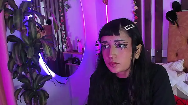 MeowMota  online show from February 2026 06:05:01 PM