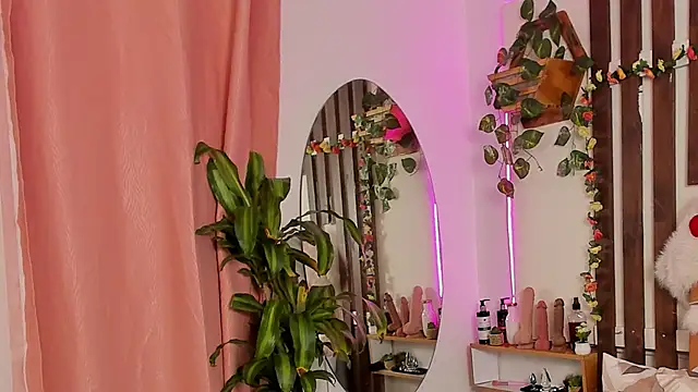 MeowMota  online show from January 2026 06:11:02 PM