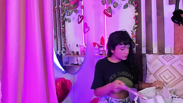 MeowMota  online show from March 2026 06:08:02 PM