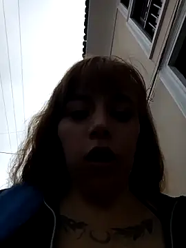 ISABELLA-01  online show from April 2026 06:52:01 PM