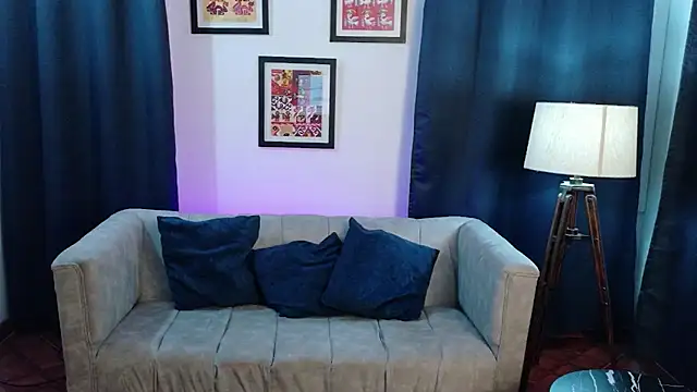 SofiaMante  online show from May 2026 10:52:01 AM