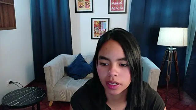SofiaMante  online show from May 2026 01:04:01 AM