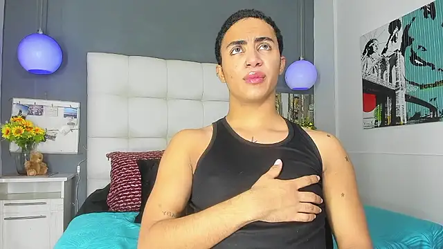 Andyy07  online show from January 2026 08:59:01 PM