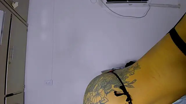 vennuss19 online show from March 2026 10:29:02 PM