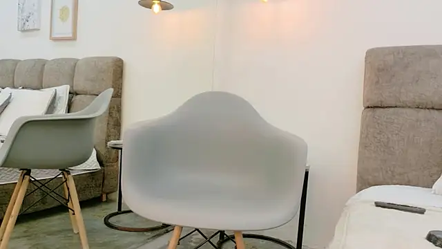 AlmaRose  online show from June 2026 01:50:01 PM
