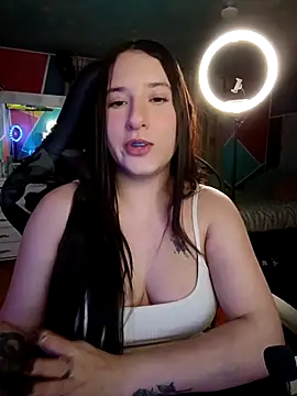 Snapshot of Mysticdooll69 chatting on April 2026 08:11:02 PM Mysticdooll69 online show from April 2026 08:11:02 PM