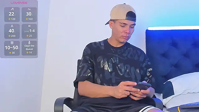 Marcus Moreno online show from January 2026 01:22:01 AM