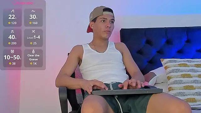 Snapshot of Marcus_Moreno chatting on February 2026 10:39:01 PM Marcus Moreno online show from February 2026 10:39:01 PM