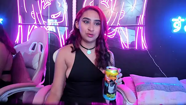 Lilith Carteer online show from January 2026 02:20:01 PM