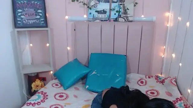 carina lopez707rs online show from January 2026 02:34:02 PM