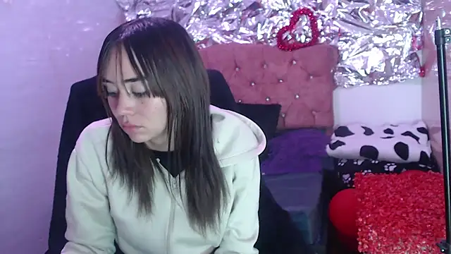 sofiaspring online show from March 2026 06:37:02 PM