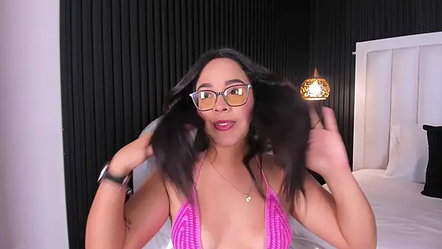 FireDollx online show from April 2026 04:30:02 AM