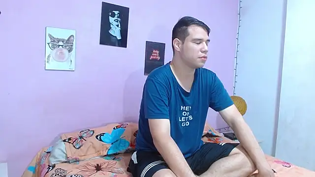 queen night19 online show from January 2026 12:45:01 PM