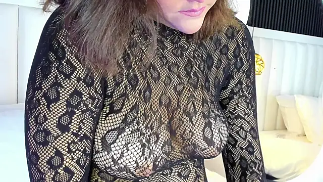 PandoraMiller online show from April 2026 05:03:01 PM