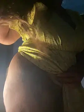 Annalua73 online show from January 2026 09:54:01 PM