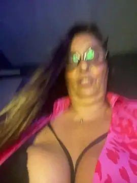 Annalua73 online show from January 2026 11:44:02 PM