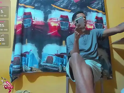 aunstin mohamme online show from February 2026 08:31:02 PM