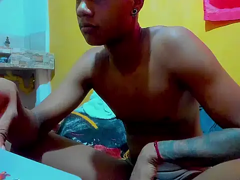 aunstin mohamme online show from February 2026 08:08:02 PM