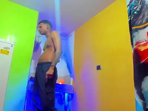 aunstin mohamme online show from February 2026 07:43:01 PM