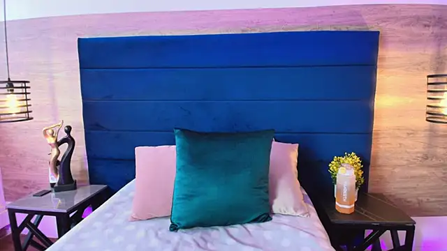 Ellie-Alves online show from March 2026 01:57:01 PM