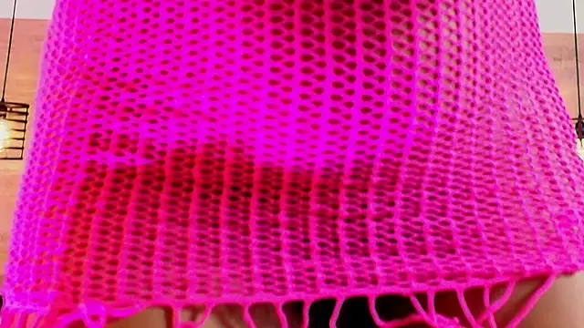 Snapshot of Ellie-Alves chatting on May 2026 04:36:02 PM Ellie-Alves online show from May 2026 04:36:02 PM