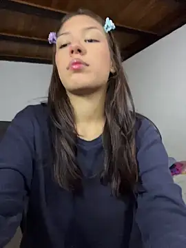 Kitty20205 online show from April 2026 04:48:02 AM