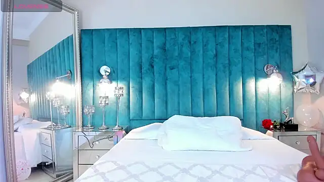 mia ellieth online show from February 2026 09:39:02 PM