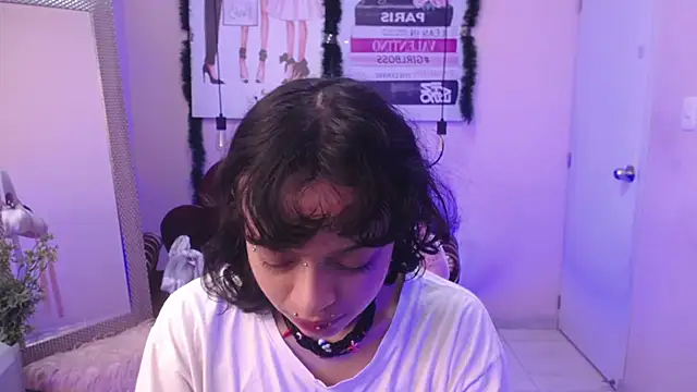 Snapshot of Acid_bounze chatting on January 2026 01:06:01 PM Acid bounze online show from January 2026 01:06:01 PM