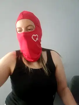 Snapshot of Divana2000 chatting on February 2026 08:25:01 AM Divana2000 online show from February 2026 08:25:01 AM