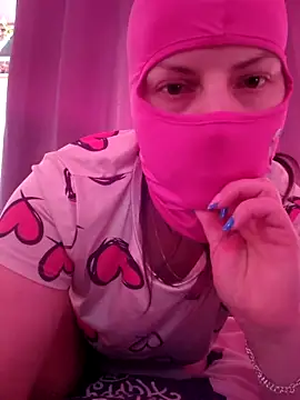 Snapshot of Divana2000 chatting on March 2026 08:32:02 AM Divana2000 online show from March 2026 08:32:02 AM