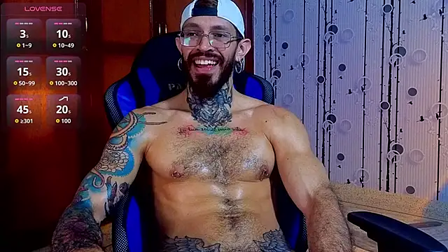 Snapshot of Simon_Rz chatting on April 2026 12:18:02 PM Simon Rz online show from April 2026 12:18:02 PM