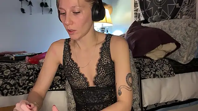 mysunidreamss online show from February 2026 02:21:02 AM