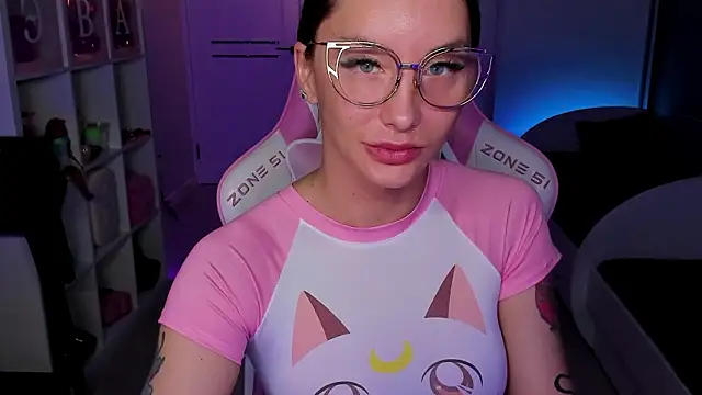 SibylVex online show from February 2026 02:06:02 PM