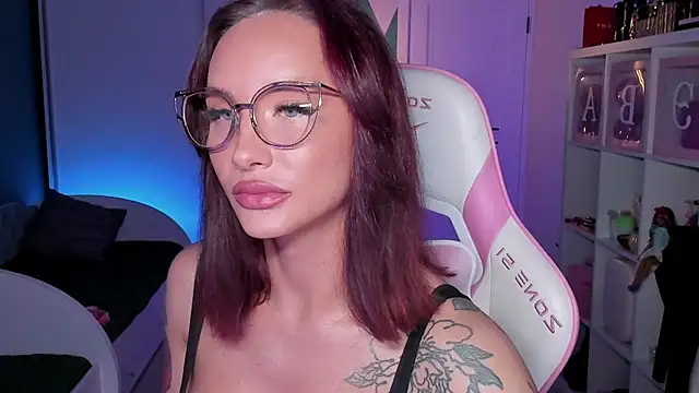 SibylVex online show from February 2026 03:20:01 PM