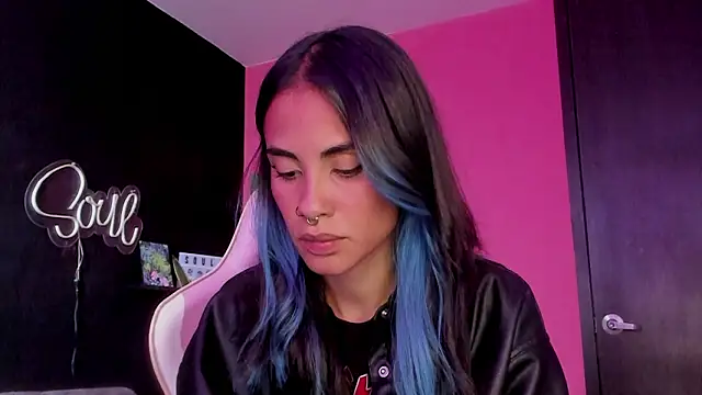 azula lillet online show from March 2026 09:16:01 PM