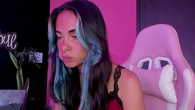 azula lillet online show from February 2026 03:22:02 PM