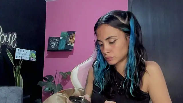 azula lillet online show from May 2026 01:31:02 AM