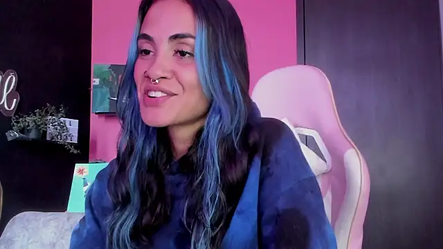 azula lillet online show from February 2026 08:20:01 PM