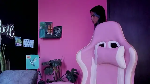 azula lillet online show from March 2026 09:09:01 PM