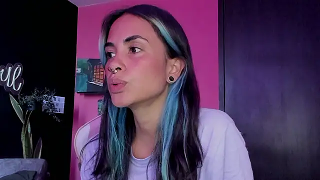 azula lillet online show from February 2026 09:02:02 PM