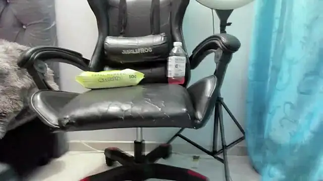 Girl kataleya10 online show from March 2026 11:12:02 PM