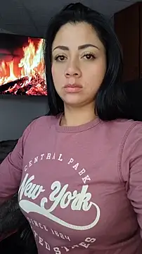 Girl kataleya10 online show from April 2026 11:01:01 PM