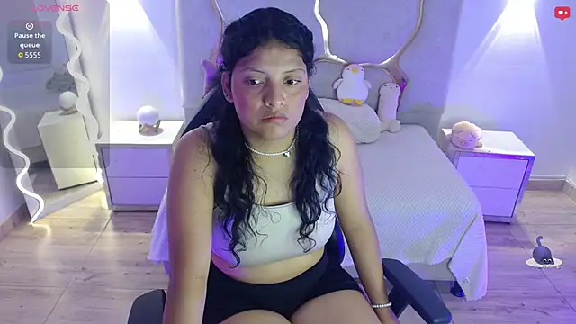 TATTI TAY online show from February 2026 07:10:02 PM