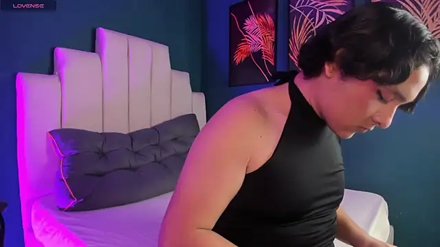 Nicki Ripperton online show from March 2026 03:39:01 AM