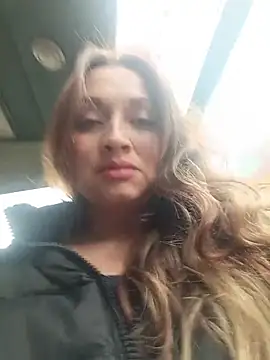 Alejandra N online show from May 2026 06:24:02 PM