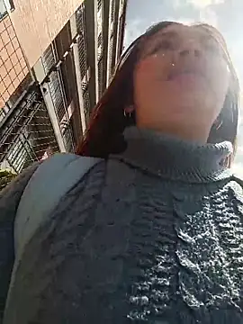 Alejandra N online show from April 2026 02:40:01 PM