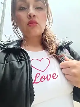 Alejandra N online show from March 2026 04:39:01 PM