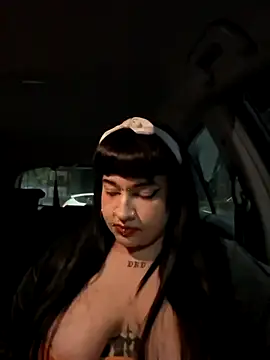 RoseNubble online show from April 2026 08:32:01 PM